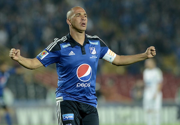 Mayer Candelo con la camiseta de Millonarios / VizzorImage / Felipe Caicedo