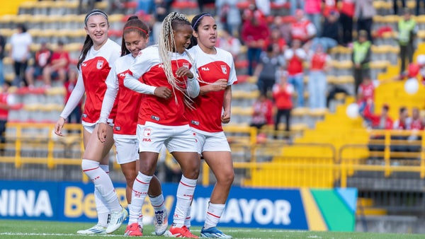 Santa Fe empezó con pie derecho la Liga Femenina