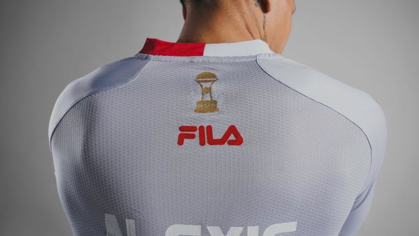 Santa Fe presentó una nueva camiseta