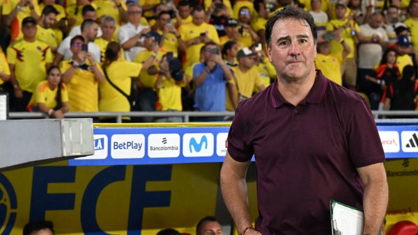 Néstor Lorenzo habló si cambiara el equipo ante Paraguay