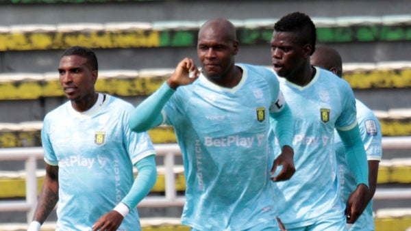 Internacional, líder en soledad del Torneo, tras triunfo a Bogotá