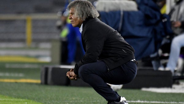 Santa Fe tendría un obstáculo para contratar a Alberto Gamero Santa Fe tendría un obstáculo para contratar a Alberto Gamero