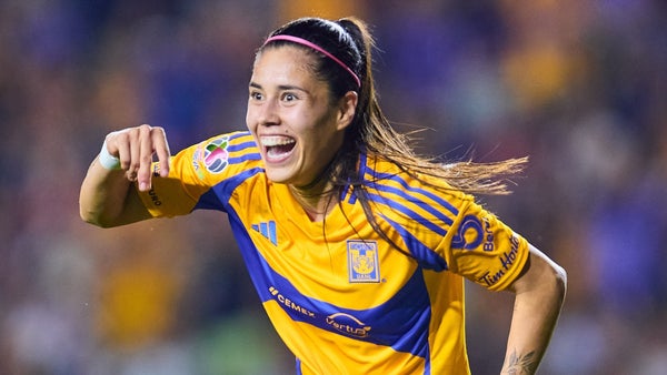 A lo René Higuita: golazo de 'escorpión' le da la vuelta al mundo