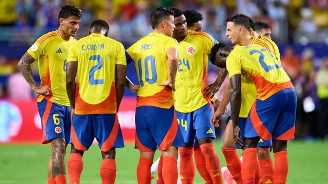 Jugadores de selección Colombia reunidos