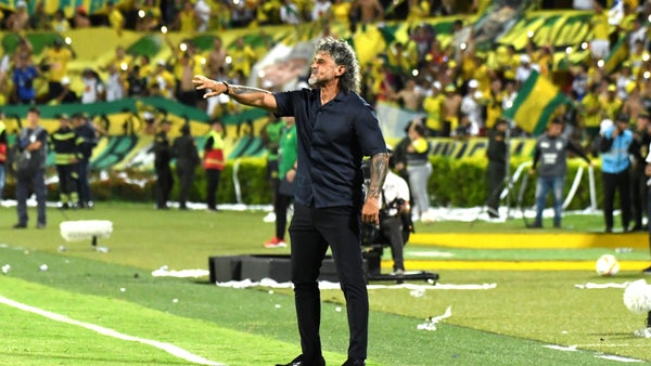 Leonel Álvarez cuestionó el horario del próximo partido de Bucaramanga