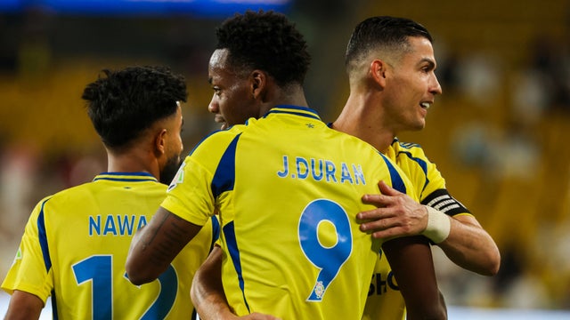 Jhon Durán y Cristiano Ronaldo en Al-Nassr - AFP