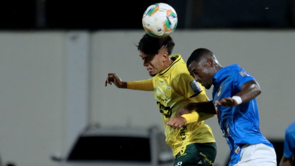 ¡Lo salvó en la línea! Real Santander evitó el gol de Leones ¡Lo salvó en la línea! Real Santander evitó el gol de Leones