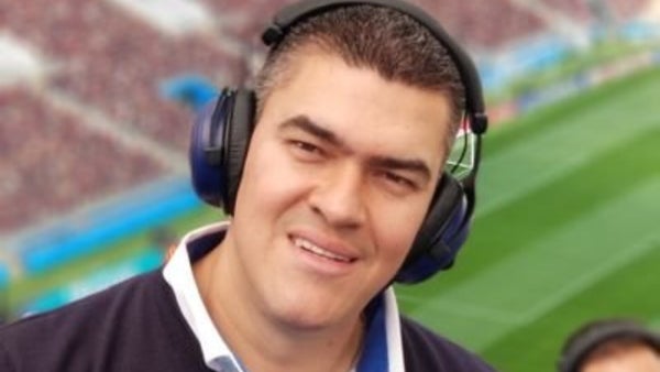 Eduardo Luis narró un divertido torneo de penales en La Casa de los Famosos Eduardo Luis narró un divertido torneo de penales en La Casa de los Famosos