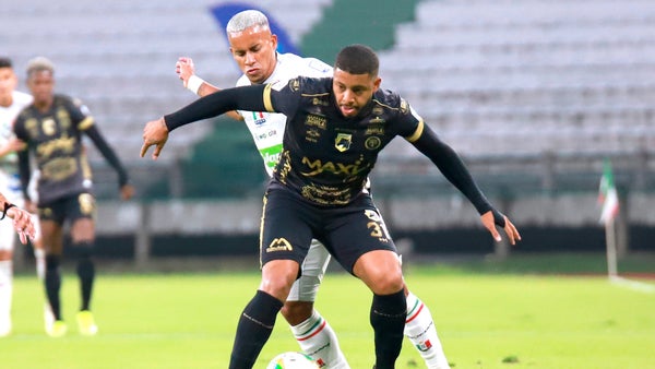 Llaneros se salvó de un golazo de Once Caldas por centímetros