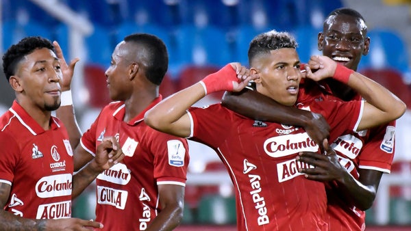 Canterano de América da el salto: firmó por su primer club europeo