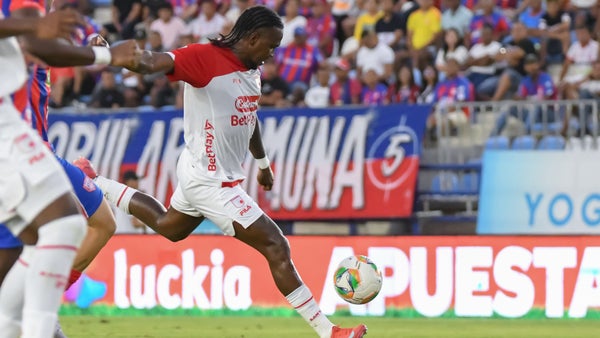 Santa Fe venció a Unión y se afianza en la tabla de posiciones