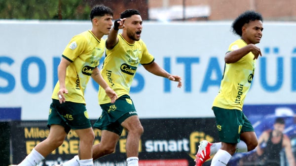 Lluvia de goles en Itagüí: Leones agravó la crisis de Quindío