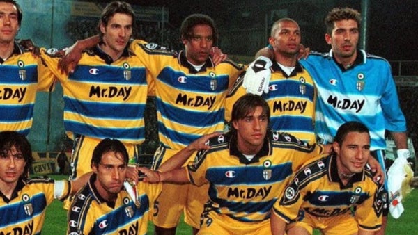 Parma y Gianluigi Buffon rinden homenaje a Jorge Bolaño