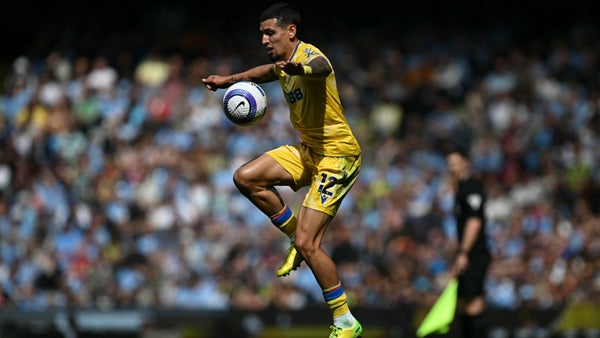 Daniel Muñoz y Jefferson Lerma fueron titulares ante Manchester City Daniel Muñoz y Jefferson Lerma fueron titulares ante Manchester City
