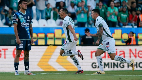 James y Guardado encaminaron el triunfo de León ante Puebla