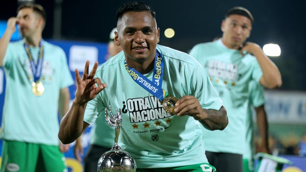 Alfredo Morelos calentó a la hinchada de Millonarios en El Campín