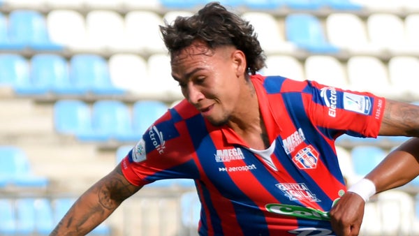 'Caballo' Márquez marcó con Unión y su celebración crea polémica