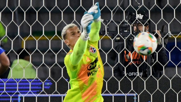 Aguerre le negó el gol de camerino a Santa Fe vs. Medellín