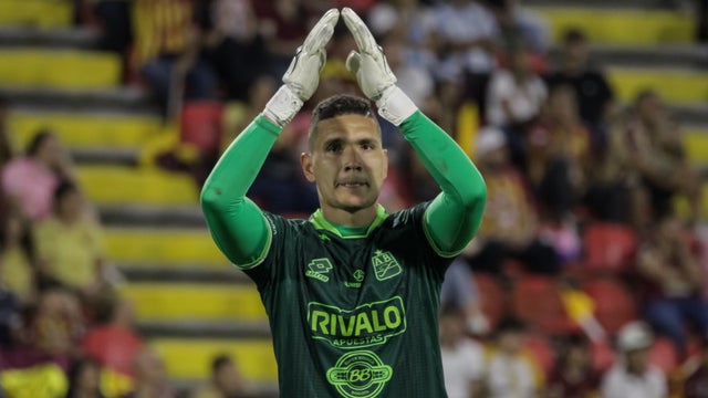 Aldair Quintana salvó a Bucaramanga - VizzorImage