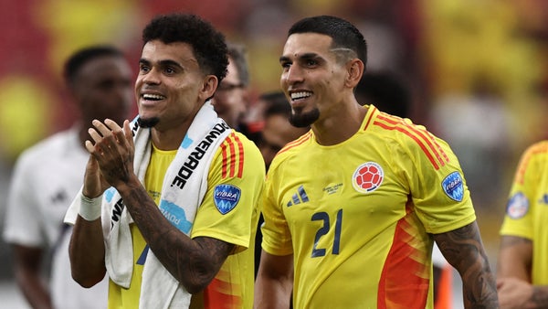 Daniel Muñoz, único colombiano en valioso ranking en Europa