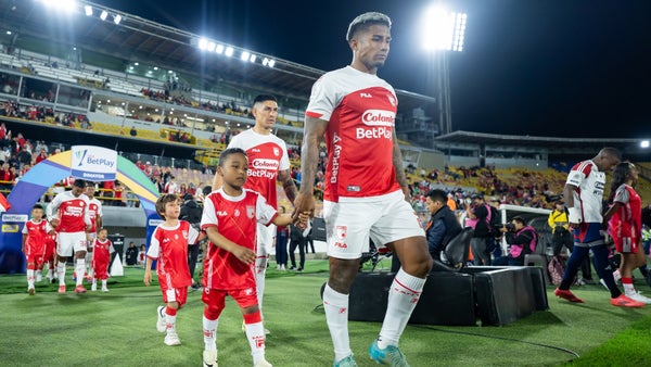 ¿Santa Fe tiene la plantilla menos costosa de su última década?