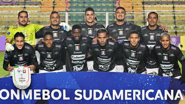 Golazo y dedicatoria de Once Caldas a Cuesta en Sudamericana