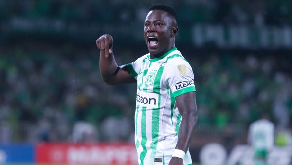 Marino se roba el show en Libertadores y en Brasil ya hablan de él