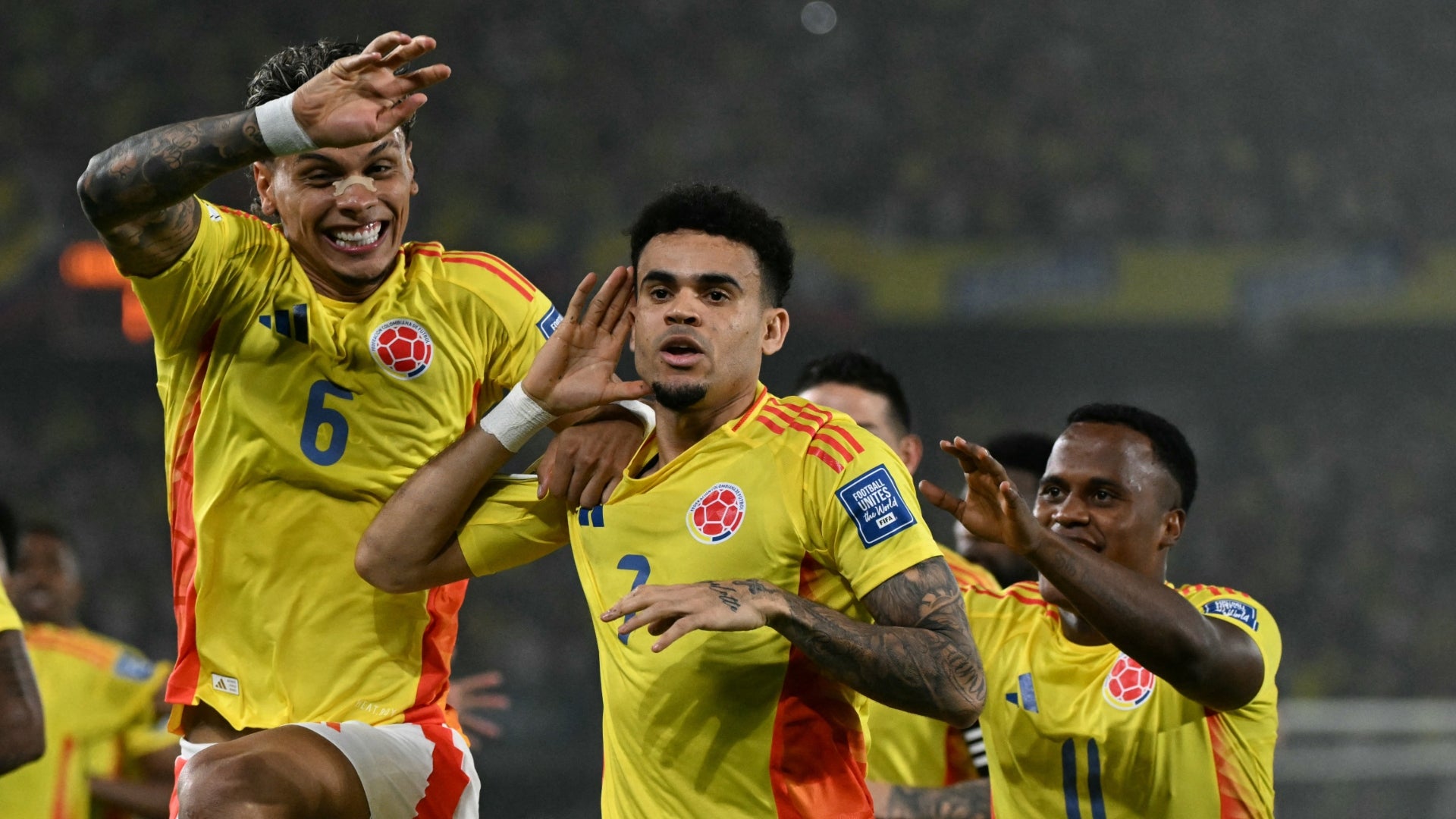 Richard Rios, Luis Díaz y Jhon Arias en seleccion Colombia - AFP