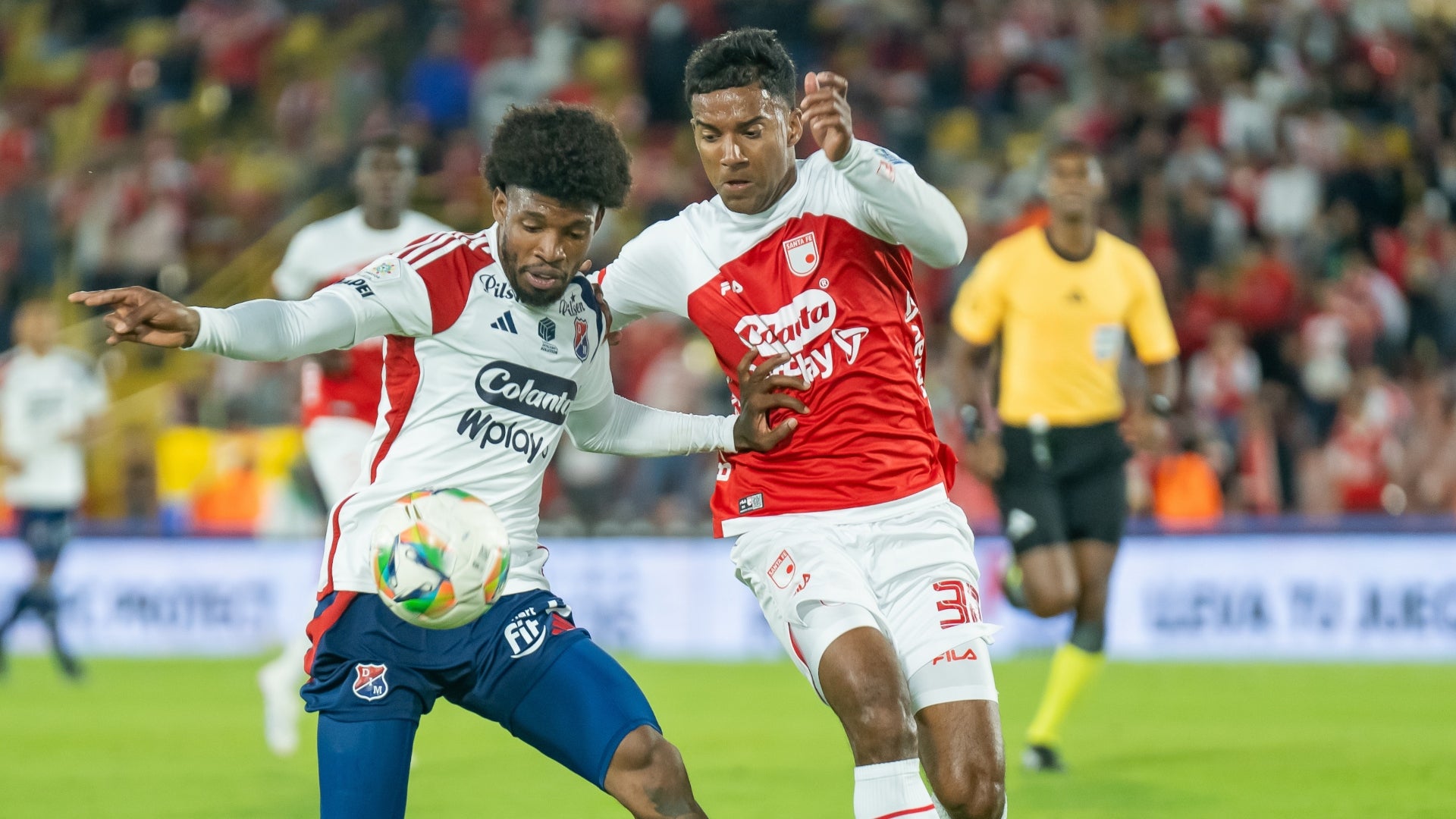 Medellin y Santa Fe, criticados por Carlos Antonio Velez - VizzorImage