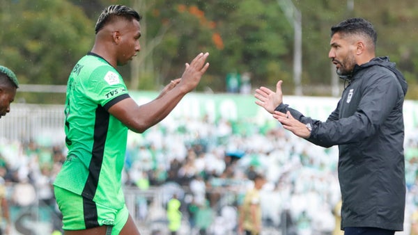 ¿Libertadores o Liga? Gandolfi respondió tras la derrota de Nacional