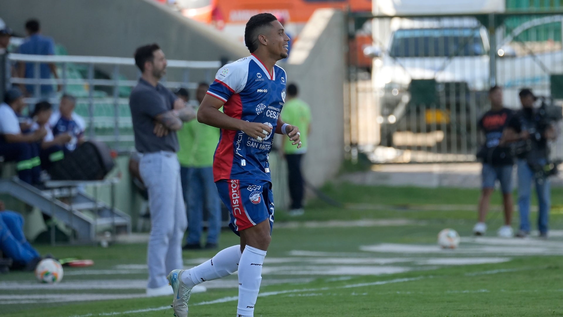 Alianza Valledupar goleó a Santa Fe