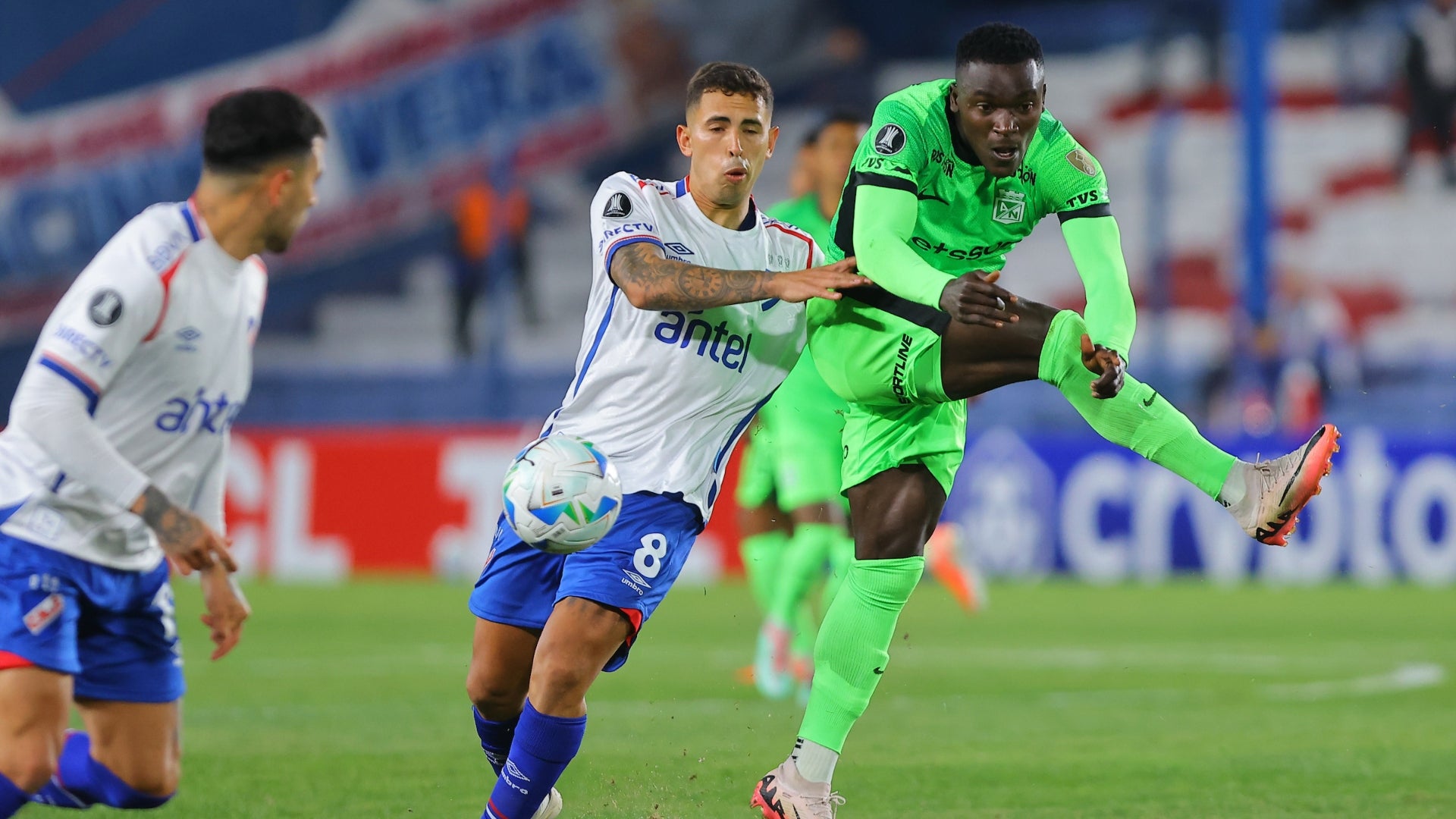 Nacional perdió en Uruguay