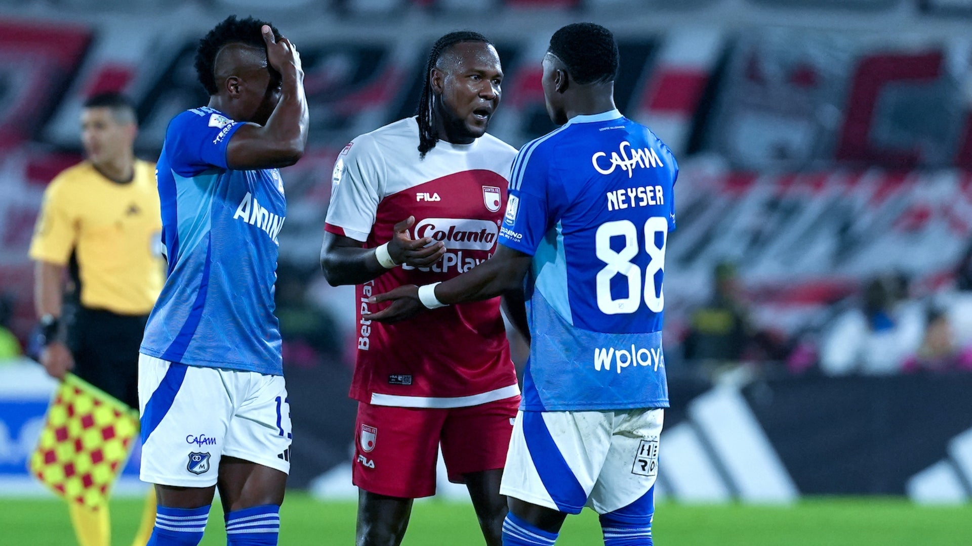 Rodallega habla con Villarreal y Palacios - VizzorImage Santa Fe vs Millonarios, fecha 1 cuadrangulares - VizzorImage