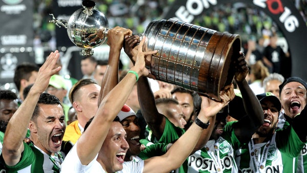Nacional celebra los 36 años de su primera Copa Libertadores