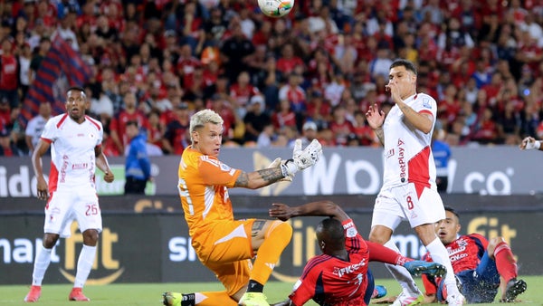 América de Cali rescató un valioso empate en casa de Medellín