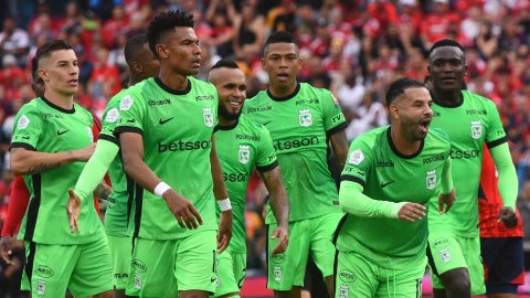 Reporte médico de cuatro jugadores de Nacional - VizzorImage