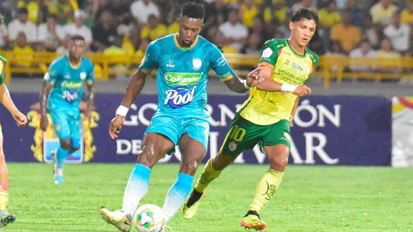 Jaguares remontó a Real Cartagena y es líder del grupo A