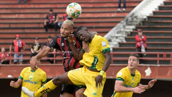 Cúcuta derrotó a Huila y se mete en la pelea por clasificar