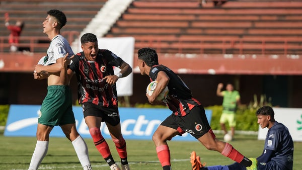 Cúcuta le remontó a Real Cundinamarca y se pone líder del grupo B