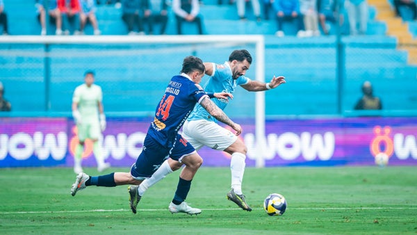 Fuerte sismo hizo parar un partido del fútbol peruano