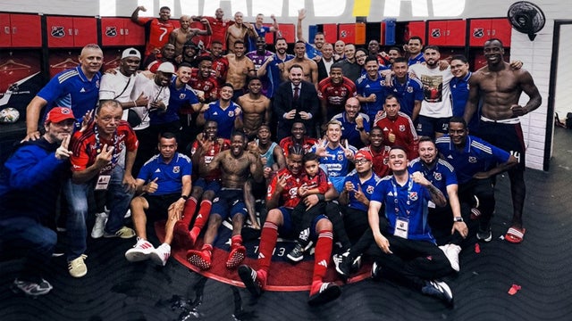 Medellín celebra su paso a la final del FPC - @DIM_Oficial