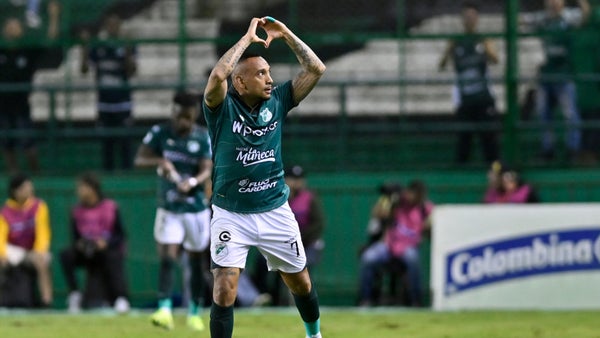 Jarlan Barrera estaría a detalles de firmar con un campeón del FPC