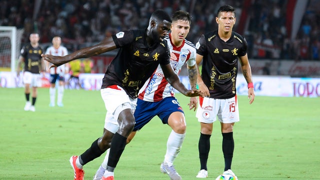 América
