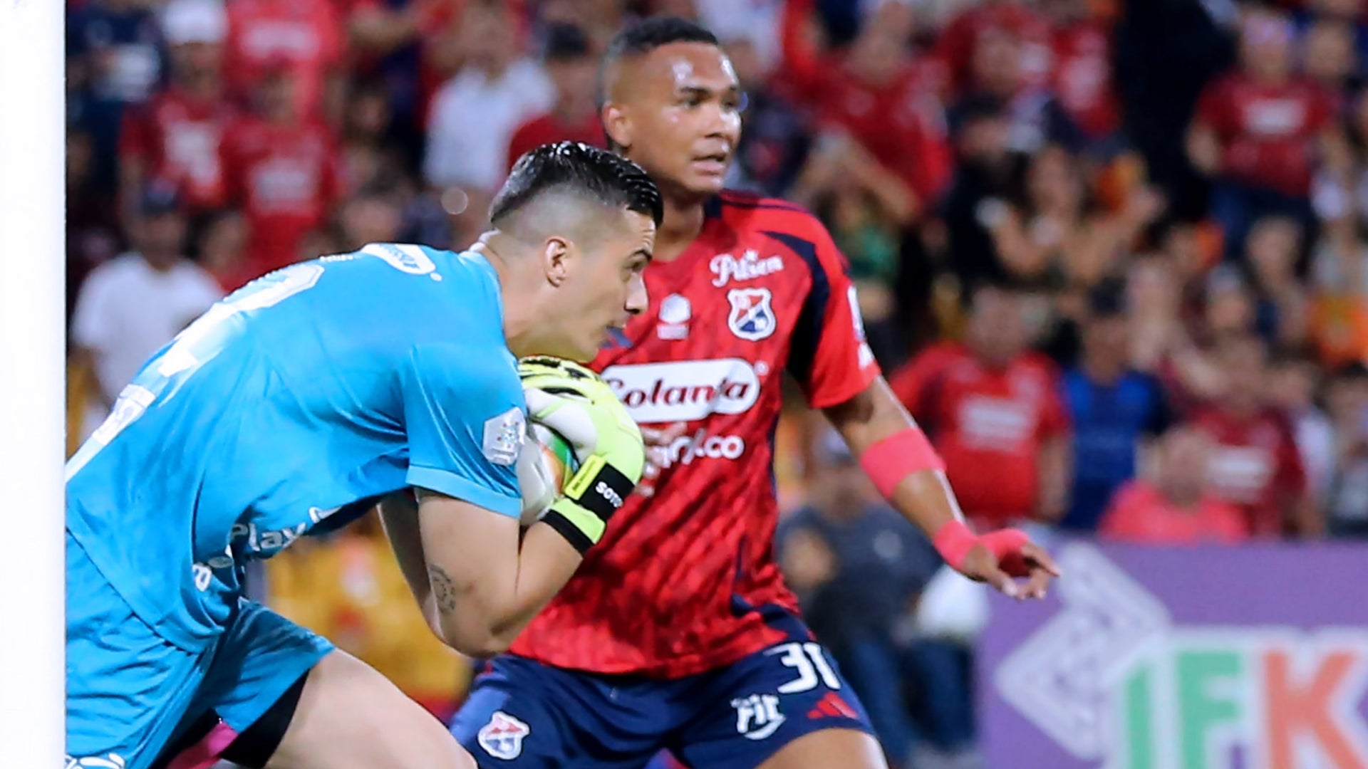 Jorge Soto y Diego Moreno en América vs Medellin, fecha 6 - VizzorImage