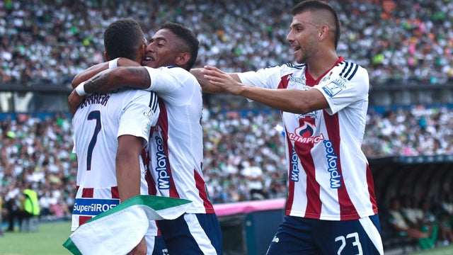 jugadores de junior en el atanasio