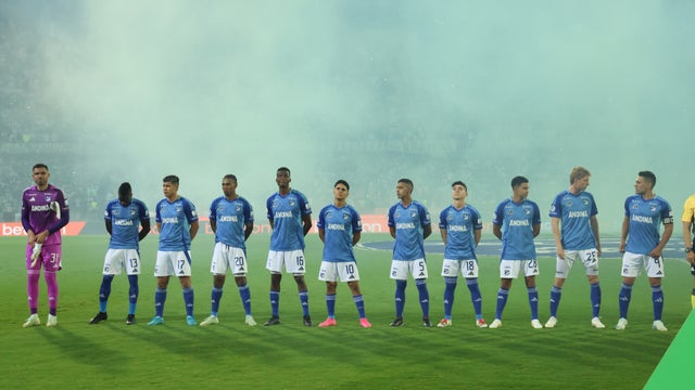 Millonarios (1)