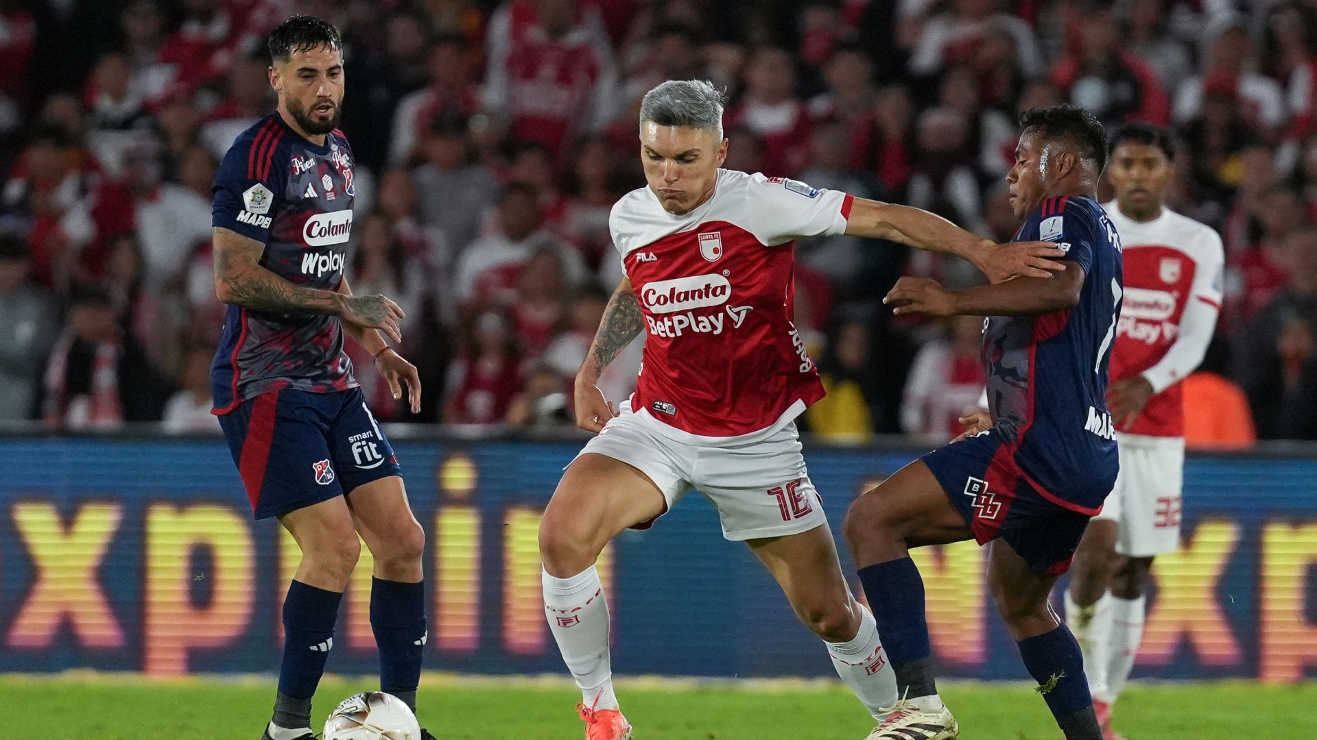 Santa Fe y Medellín no se sacaron ventaja en la final ida - VizzorImage
