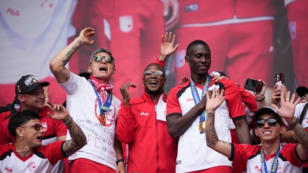 Campeón con Santa Fe no seguiría en el equipo