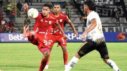 América