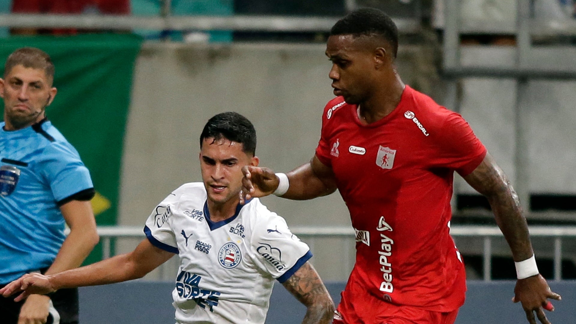 América salio ileso de Brasil ante Bahia - AFP (1) América salio ileso de Brasil ante Bahia - AFP (1)